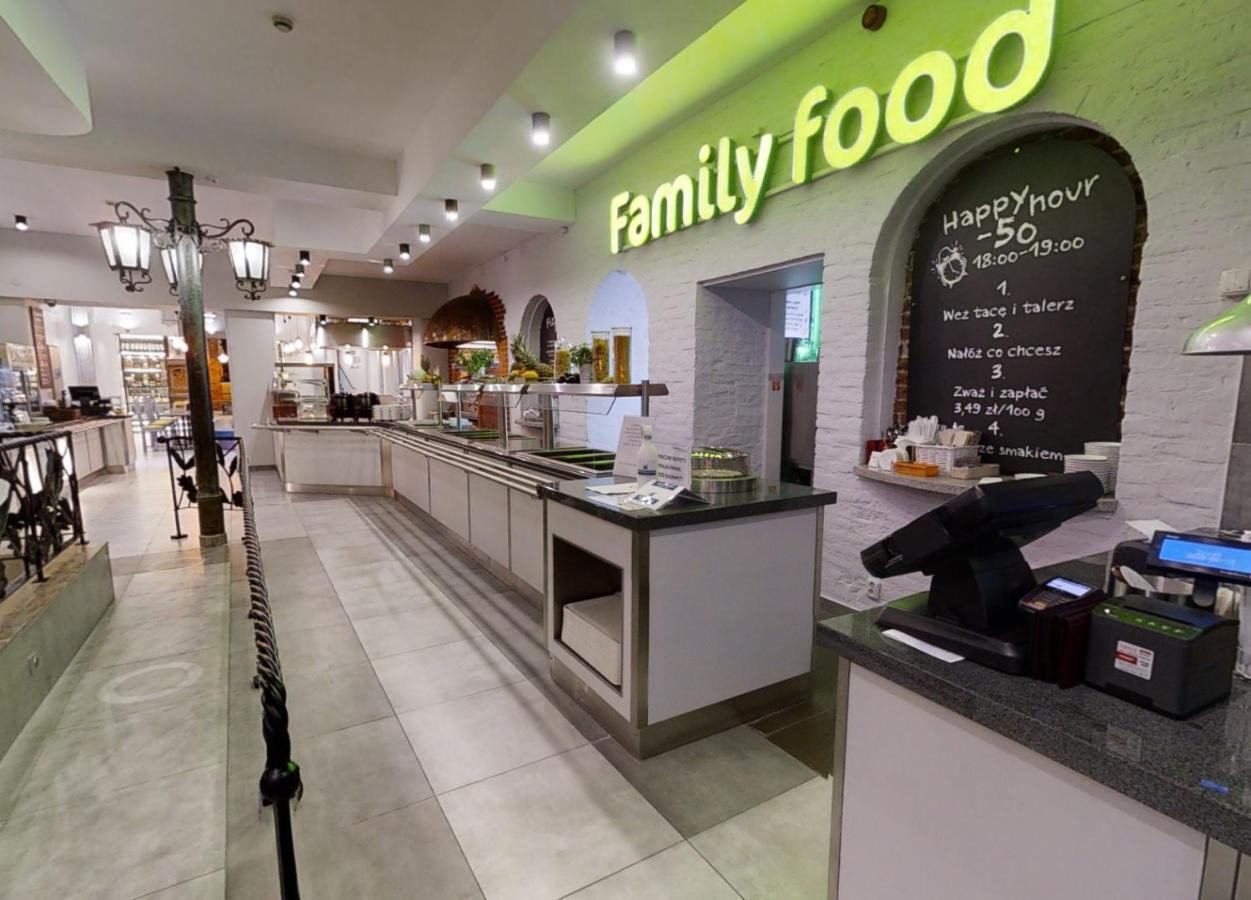 Pietrak Hotel Gniezno Kültér fotó